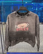 کراپ سنگشور طرح خرس تدی و نوشته Candy Sweet رنگ زغالی بچگانه و نوجوان