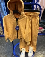 ست سویشرت و شلوار سنگشور رنگ انبه ای بچگانه و نوجوان